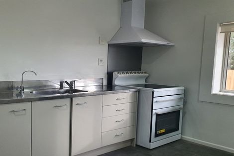 Photo of property in 2/16 South Street, Papakura, 2110