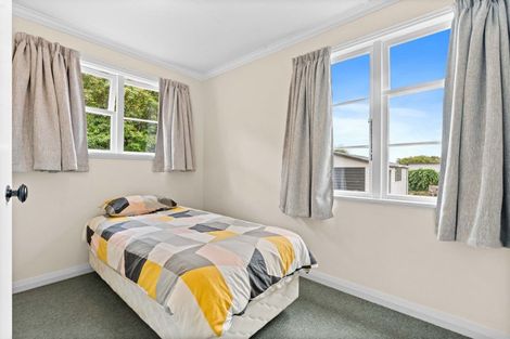 Photo of property in 32 Wakelin Street, Carterton, 5713