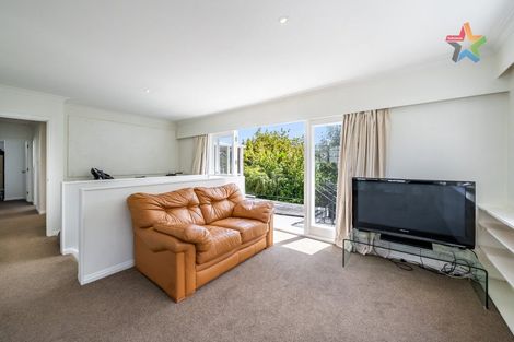 Photo of property in 9 Miro Street, Eastbourne, Lower Hutt, 5013