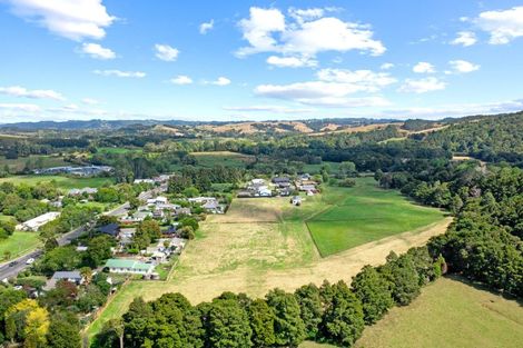 Photo of property in 966 Kahikatea Flat Road, Waitoki, Kaukapakapa, 0871