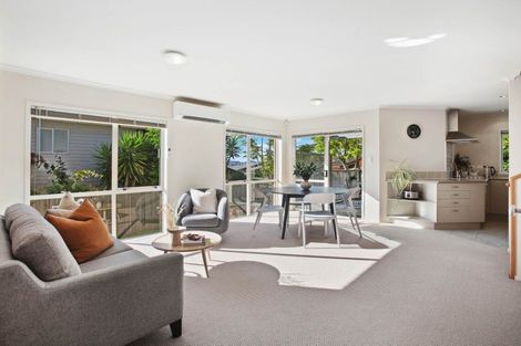 Photo of property in 6 Totara Views Drive, Red Beach, 0932