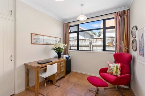 Photo of property in 7 Taiata Street, Waikanae Beach, Waikanae, 5036