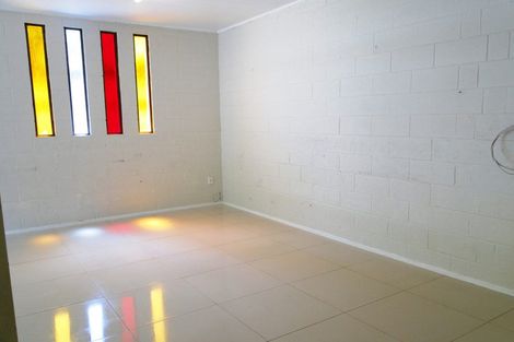 Photo of property in 5 Waverley Avenue, Glenfield, Auckland, 0629