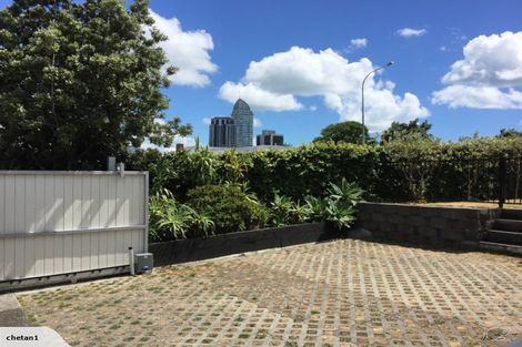 Photo of property in 36 Esmonde Road, Takapuna, Auckland, 0622
