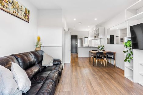 Photo of property in 4/47a Huntington Drive, Huntington Park, Auckland, 2013