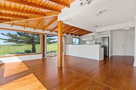 Photo of property in 211 Doctors Hill Road, Ruakaka, Waipu, 0582