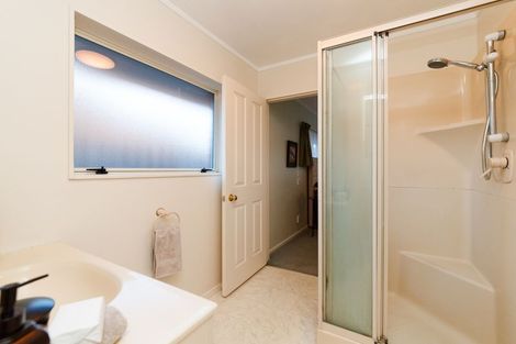 Photo of property in 14 Balcairn Place, Terrace End, Palmerston North, 4410