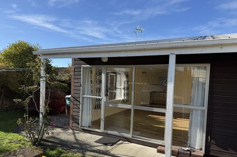 Photo of property in 1/43b Ambleside Drive, Burnside, Christchurch, 8053