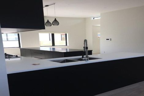 Photo of property in 31 Ascension Crescent, Orewa, 0931