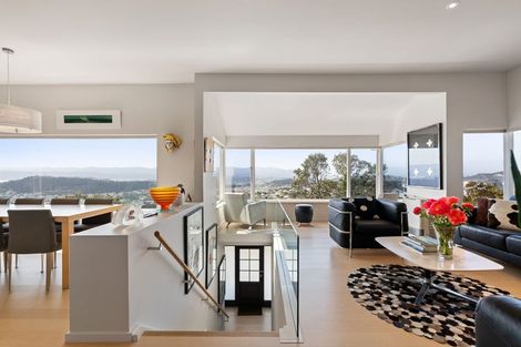 Photo of property in 52 Karepa Street, Brooklyn, Wellington, 6021