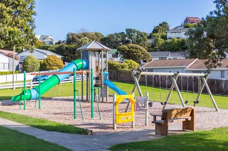 Photo of property in 31a Bodmin Terrace, Camborne, Porirua, 5026