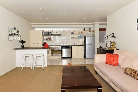 Photo of property in 2e/44 Aitken Terrace, Kingsland, Auckland, 1021