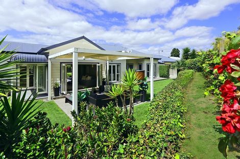 Photo of property in 26 Pukekura Place, Taradale, Napier, 4112