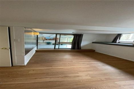 Photo of property in 209a Sturges Road, Henderson, Auckland, 0612