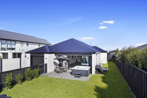 Photo of property in 13 Aroha Street, Pegasus, 7612