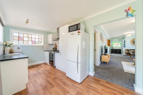 Photo of property in 13 Pitt Street, Moera, Lower Hutt, 5010