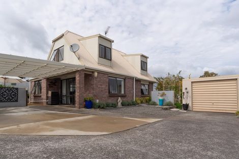 Photo of property in 204a Ngatai Road, Otumoetai, Tauranga, 3110