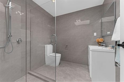 Photo of property in 61 Maungakaraka Road, Karaka, 2580