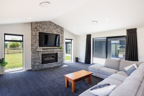 Photo of property in 151 Nannestads Line, Bunnythorpe, Palmerston North, 4775