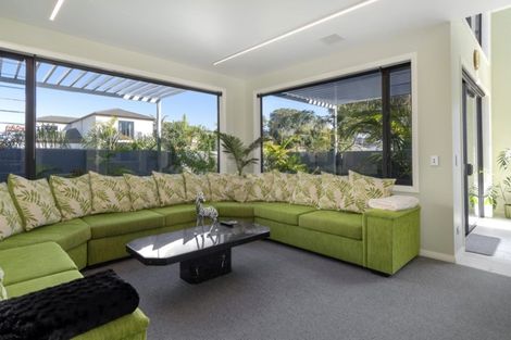 Photo of property in 349a Oceanbeach Road, Mount Maunganui, 3116
