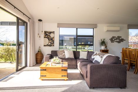 Photo of property in 27 Monarch Park Lane, Leamington, Cambridge, 3432