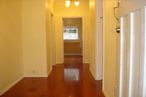 Photo of property in 27 Argentine Avenue, Miramar, Wellington, 6022