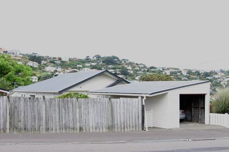 Photo of property in 47 Eden Street, Island Bay, Wellington, 6023