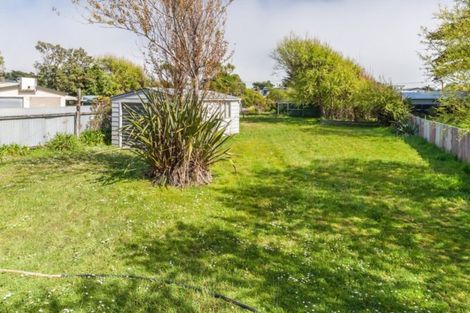 Photo of property in 173 Kahukura Avenue, Waitarere Beach, Levin, 5510