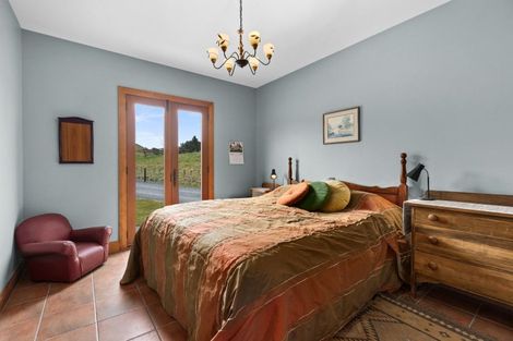 Photo of property in 140 Mackenzie Road, Kahuranaki, Havelock North, 4295
