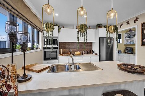 Photo of property in 50 County Drive, Hawera, 4610