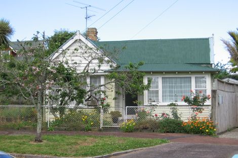 Photo of property in 6 Westmoreland Street East, Grey Lynn, Auckland, 1021