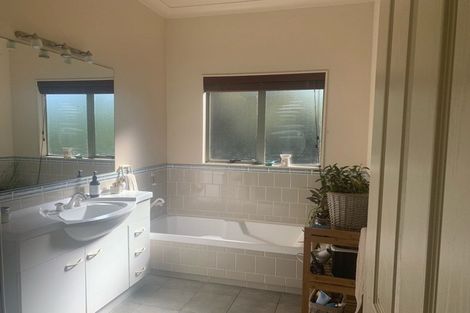 Photo of property in 279c Royal Road, Massey, Auckland, 0614