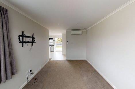 Photo of property in 30 Hadfield Crescent, College Estate, Whanganui, 4500