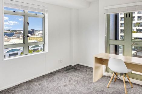 Photo of property in Highgate Towers, 5e/8 Howe Street, Freemans Bay, Auckland, 1011