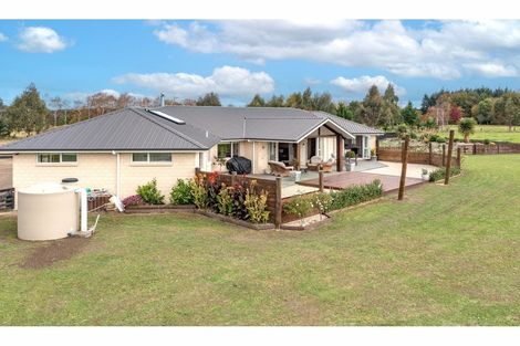 Photo of property in 2479 Tram Road, West Eyreton, Rangiora, 7475