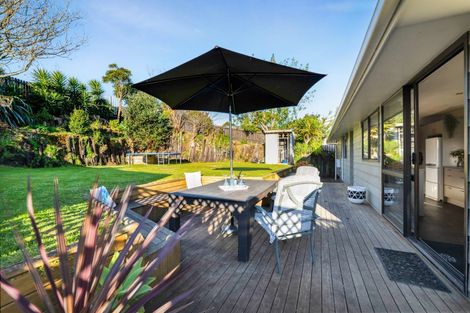 Photo of property in 5 Hobart Drive, Spotswood, New Plymouth, 4310