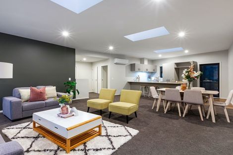 Photo of property in 8 Tradewinds Drive, Whitby, Porirua, 5024