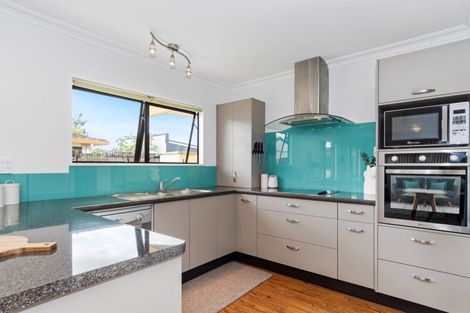 Photo of property in 4 Pemberton Crescent, Greerton, Tauranga, 3112