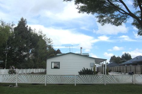 Photo of property in 20 Park Avenue, Oxford, 7430