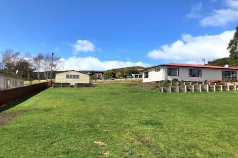 Photo of property in 5 Yuille Street, Kaitangata, 9210