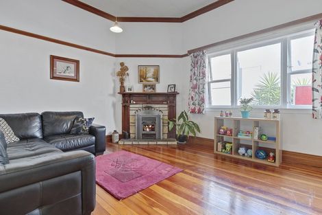 Photo of property in 17 Shakespeare Street, Te Aroha, 3320