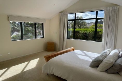 Photo of property in 1/8 Tobago Place, Sunnynook, Auckland, 0620