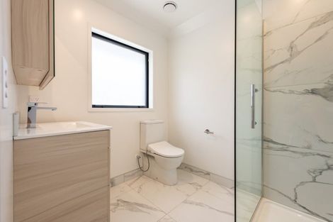 Photo of property in 1/31 Waiwhetu Road, Waiwhetu, Lower Hutt, 5010