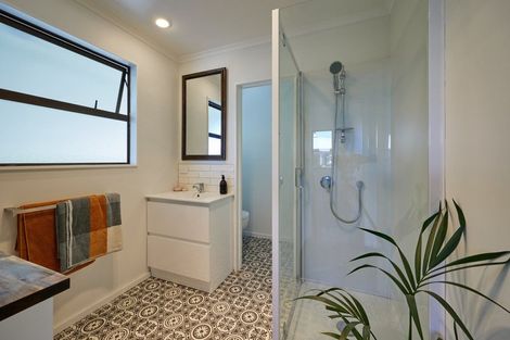 Photo of property in 37a Kotare Place, South Bay, Kaikoura, 7300