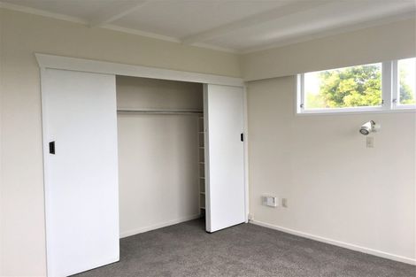 Photo of property in 23 Carlisle Road, Torbay, Auckland, 0630