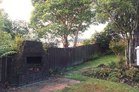 Photo of property in 16 Elmira Place, Browns Bay, Auckland, 0630