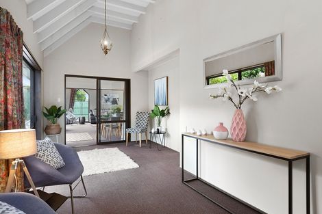 Photo of property in 220 South Road, Caversham, Dunedin, 9012