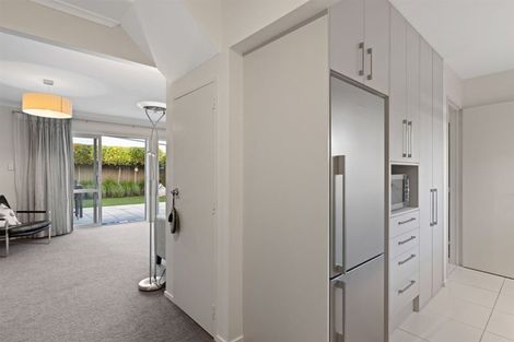 Photo of property in 3/71 Office Road, Merivale, Christchurch, 8014