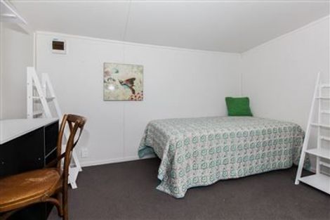 Photo of property in 188 Grimseys Road, Redwood, Christchurch, 8051