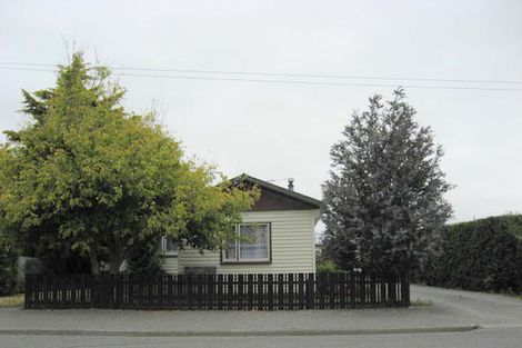 Photo of property in 83 Mcmurdo Street, Tinwald, Ashburton, 7700